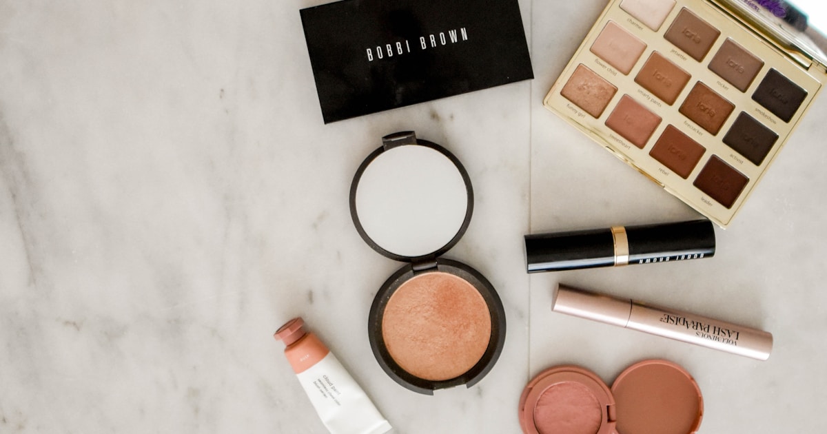 Natural cosmetics laboratory